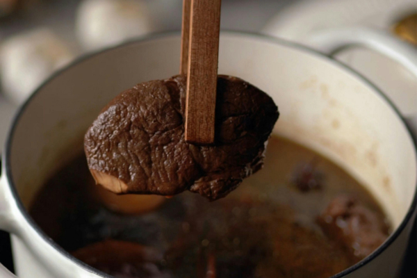 Slow-Cooked-Beef.png