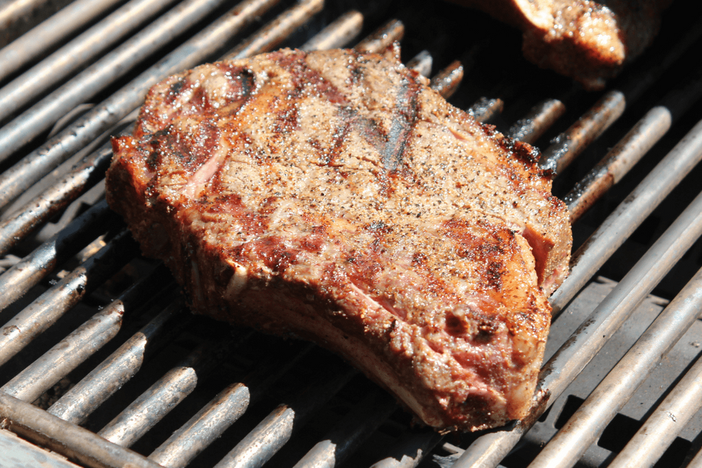 How Long Does Steak Last in the Fridge? (Exact Timeline + Storage Chart)